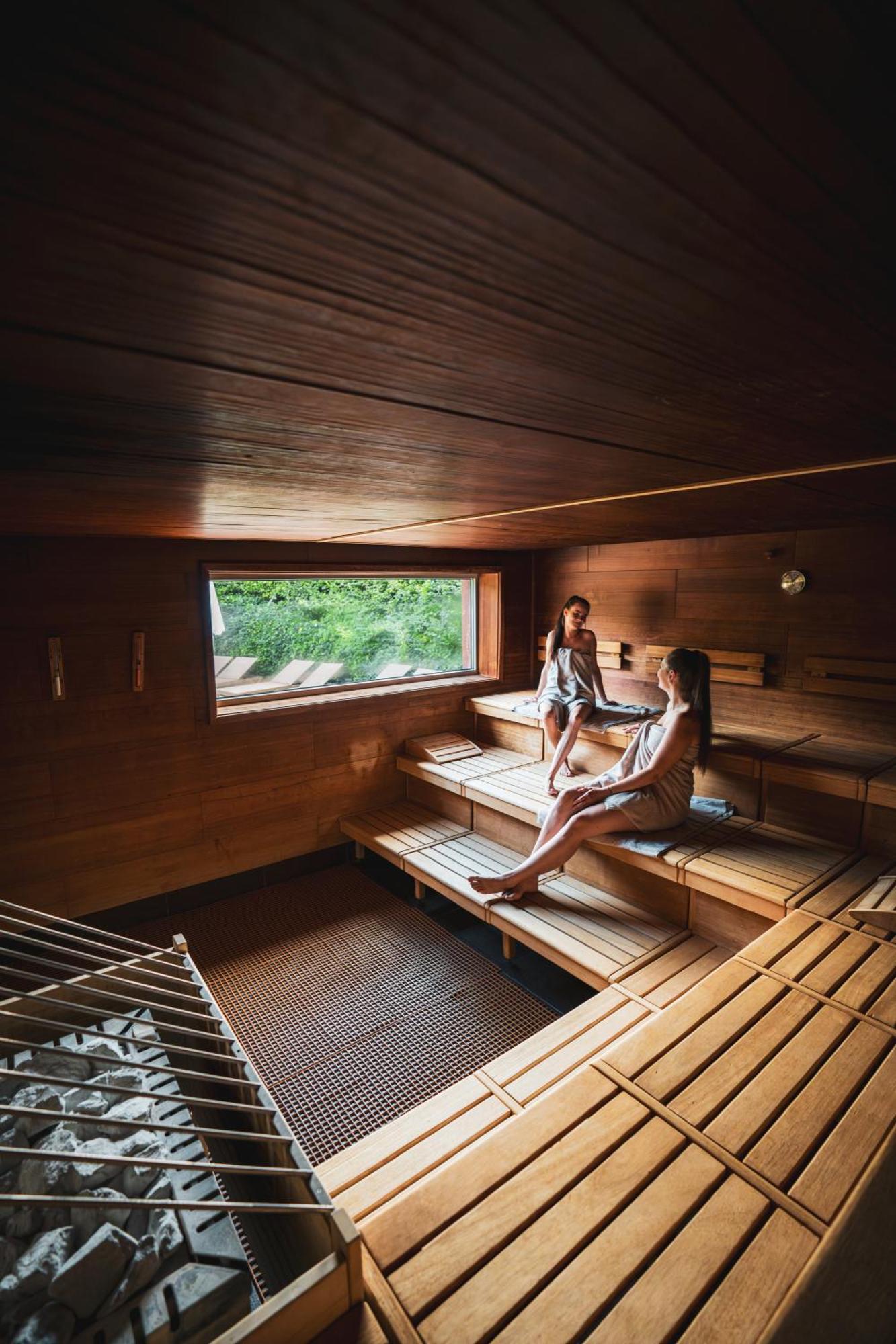 Spa Resort Styria- Adults Only Bad Waltersdorf Eksteriør bilde